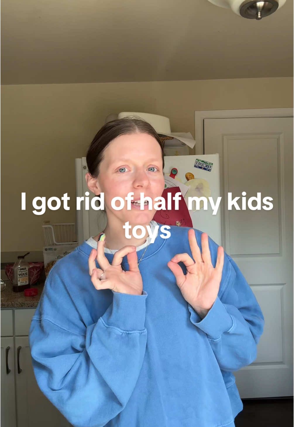 & honestly we are thriving! Less stuff, more presence! they weren’t sharing and fighting non stop and 1 week in the results are already incredible! More sharing, solo play, their imaginations are blooming and its been way easier to manage! 10/10 reccomend!! #mom #momtok #toddler #toddlermom #declutter #minimalmom #underconsumption #lesswaste #ecoliving #minimalist 