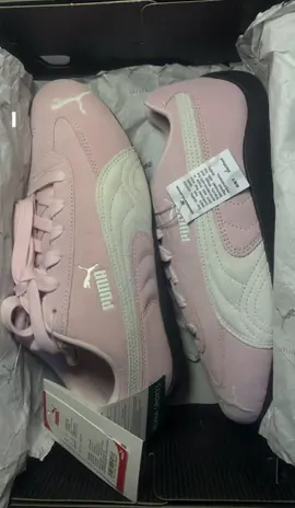 luvv pink🥺💗🌸🎀💕🫶🏻 #puma #speedcat #pumaspeedcat #sneakerswanita #foryou #yourpage #xybca 