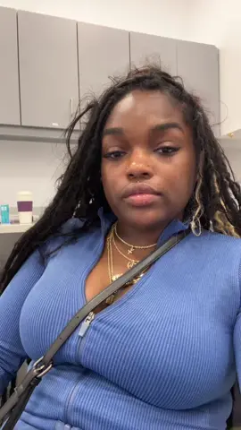 #fy #fypage #fyp #foryou #foryoupage #foru #fypシ゚viral #fyppppppppppppppppppppppp #viral #viralvideo #itgirl #contentcreator #braces #bracescolors 