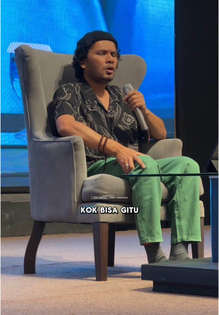 Kadang yang kamu anggap gagal, justru jalan terbaik menurut Allah🤍 〰️〰️〰️〰️〰️〰️〰️〰️〰️〰️〰️〰️〰️〰️〰️ Jadwal sharing time Ust. @Hanan Attaki insyaallah: 24-25 Mei: BALIKPAPAN 22 Juni: PEKANBARU 28- 29 Juni: SERANG 20 Juli: MEDAN 26-27Juli: MAKASSAR 16 Agustus : BALIKPAPAN 17 Agustus: SAMARINDA 24 Agustus : PALEMBANG 31 Agustus: LAMPUNG Cara daftarnya di website ➡️ sharingtimeuha.com 😊 #sharingtime #hananattaki #ayahamanah #bogor #karawang #solo #jakarta #jogja #malang #surabaya #semarang #depok #tangerang #bandung #bekasi #purwokerto #cirebon #garut #makassar #padang #palembang #lampung #balikpapan #samarinda
