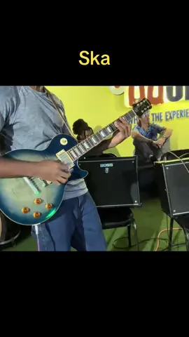 #ska #skaguitar #jamaicanmusic #fyp #fypシ゚ #foryoupage #rhythmguitar #guitaristsoftiktok #lespaul #lespaulstandard #epiphonelespaul #jamaicantiktok 