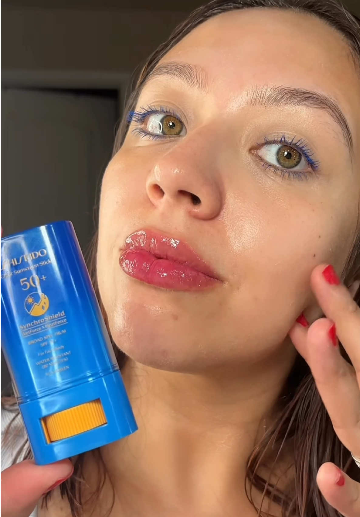 gifted by Shiseido  My go-to SPF for spring & summer? The Shiseido Clear Sunscreen Stick SPF 50+ — 	•	Goes on clear, no white cast 	•	Reapply anytime, even over makeup 	•	Fits in my purse for on-the-go protection 	•	No mess, no rubbing, just smooth, easy coverage Get yours at Shiseido.com or Sephora! @SHISEIDO  #giftedbyshiseido  #shiseidosuncare #SunscreenStick #SPFEssential