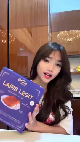 Jujur ga nyangka Lapis Legit Orilla Bakery di review sama Fuji dan katanya Fuji suka banget sama Lapis Legit Orilla Bakery!🥹🥹 Thank you Fuji udah review Lapis Legit dari Orilla dan support Orilla Bakery 💖✨ Kalian juga wajib coba, yuk langsung order lapis legit Orilla Bakery dan rasain legitnya! 👀🫶 #orillabakery #lapislegit #lapislegitpremium #fujian 