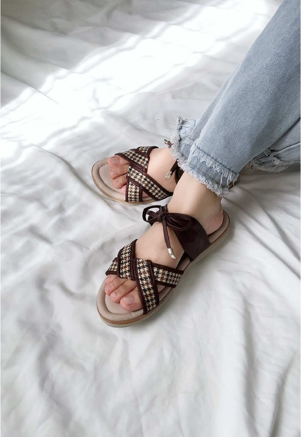 Cakeppp sandalnya🫶🏻🫶🏻 #sandal #sandalwanita #sandalmurah 