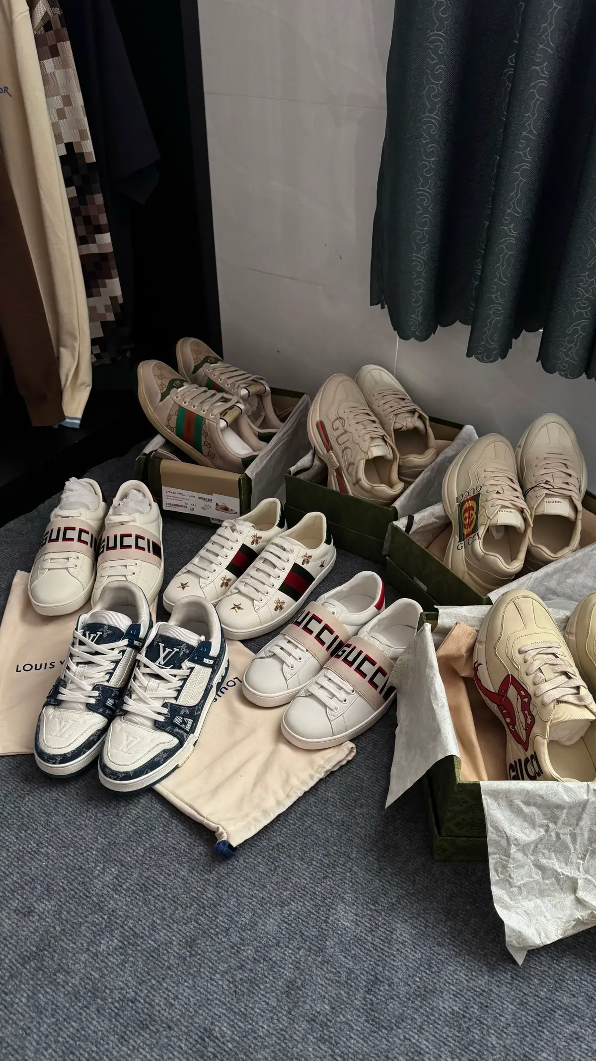 Hè rồi mua sắm gì đê.🛒🛍️