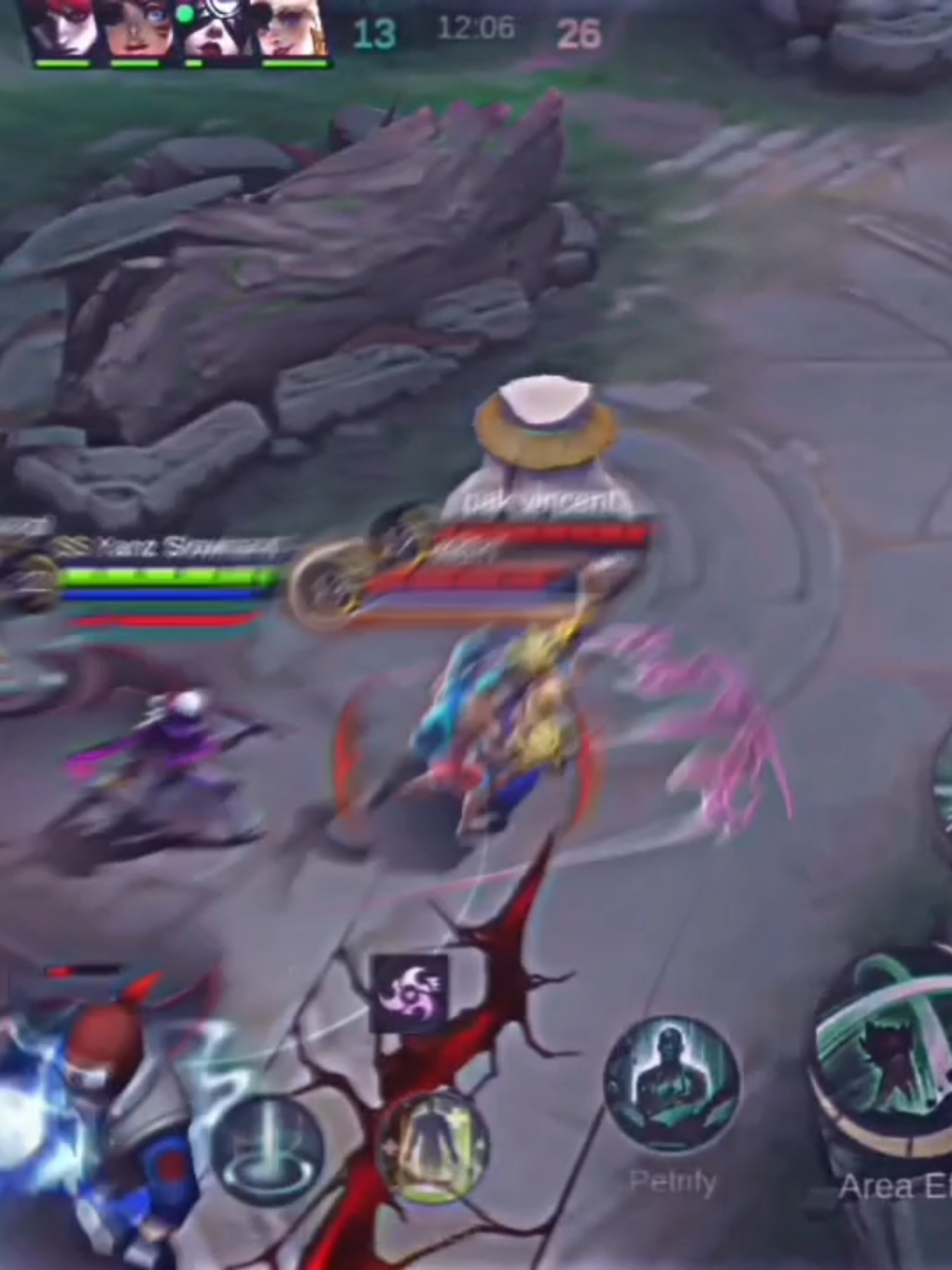 siapa yang mau dikejar bened #yanzmlbb #benedetta #MLBBxNARUTO #MLBB #MobileLegendsBangBang #fyp 