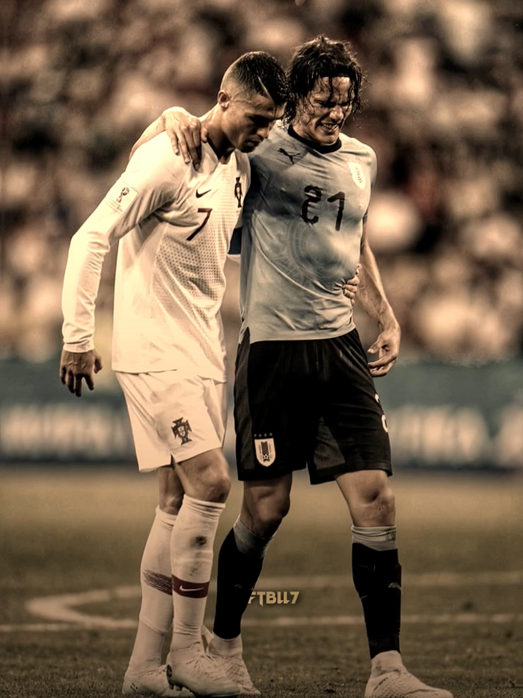 Goat respect👏 #cristianoronaldo #ronaldo #cr7 #portugal #respect #cavani #fyp #foryoupage #xyzbca #footballedit 