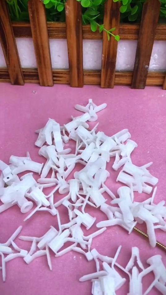 50pcs / set Aircraft / Butterfly Expansion Bolts Gypsum Board Expansion Tube Screws Expansion Anchor Bol#Aircraft expansion screws # plaster board expansion screws # hardware tools#fyp #foryou #tiktokshop #goodthing 