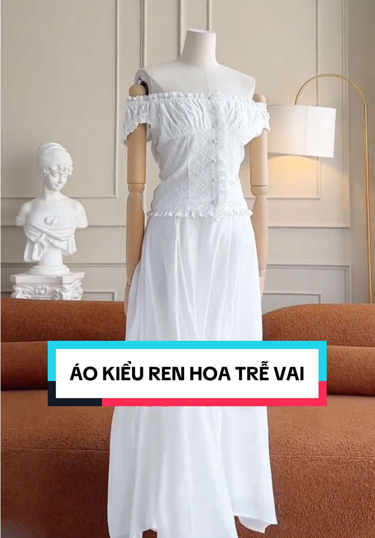 Áo kiểu dạo phố cotton thêu hoa A4423T ✨ ÁO REN HOA TRỄ VAI - Chiếc áo dành cho những ngày nàng muốn nhẹ nhàng mà vẫn nổi bật.✨ #bbstoresvn #bbstores #thoitrangnu #ao #aokieu #chanvay #Lifestyle #trending