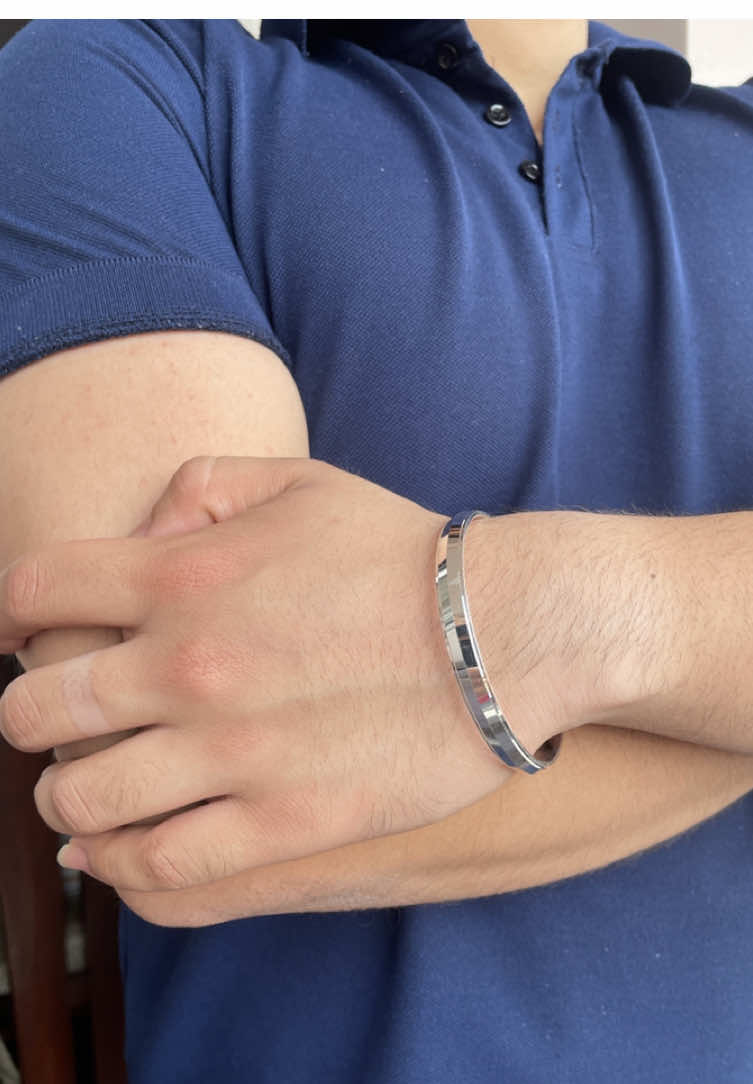 Pure Silver Kada | For more info dm us on our insta page: sterlingsilver.nepal or call/whatsapp us @9766383268 #silverbracelet #silverbraceletformen #bracelet #giftsforhim #silverkada #kada 