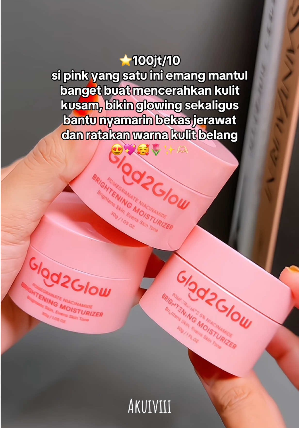 Moist pink emang gaada lawan boshh🤩🫵🏻 #glad2glow #glad2glowmoisturizer #moisturizer #g2g #skincare 