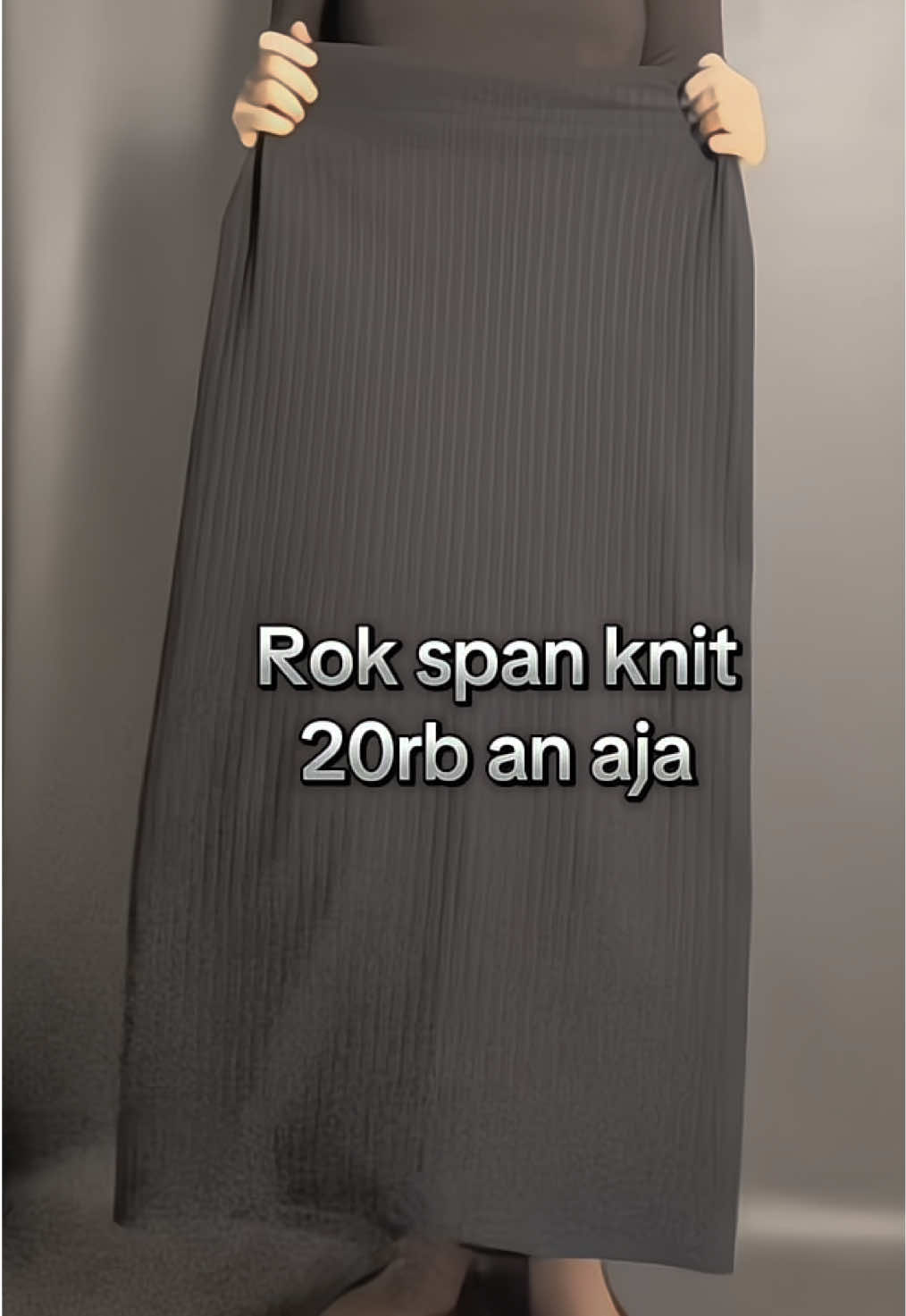 Rekomendasi rok span cuman 20rban bahan knit premium,cocok dibuat ngantor,kuliah jalan”😍😍 #OOTD #rokspan 