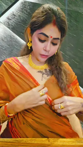 Athe eppovum vechirepen 💛#fyp #tamilsong #sareelove 
