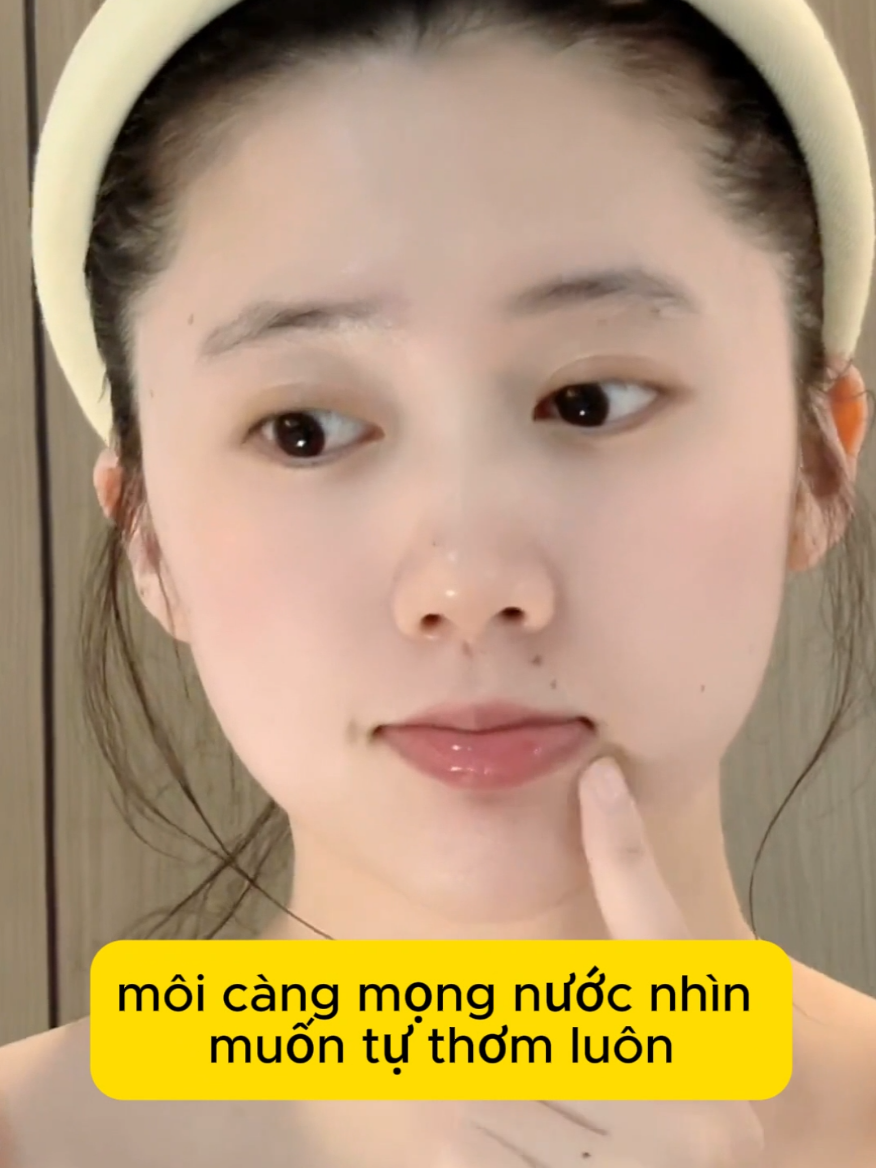 Da đẹp bất ngờ từ Vaseline 🤩 Các nàng đã thử 🤔🤔 #vaseline #makeup #trịmụn #genz #fyp #trangdiem #makeup #meolamdep 