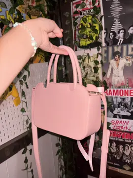 Pinky Pinky😻🫰🏻 #taswanita #tascantik #handbag 