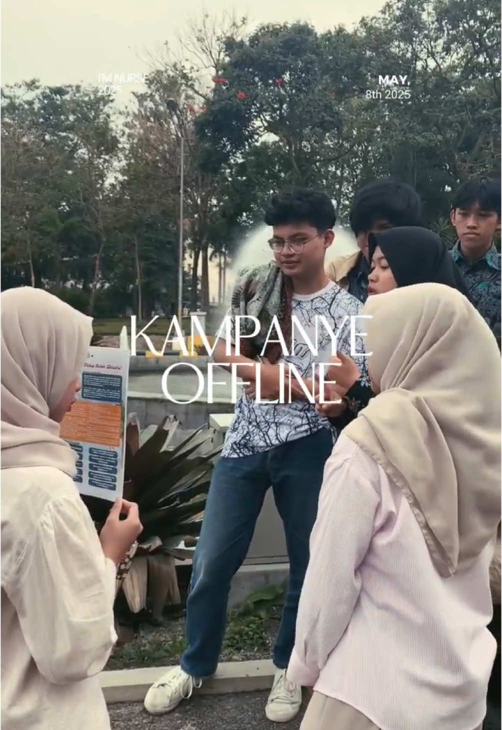 [Recap Kampanye Offline I'm Nurse 2025] Halo teman-teman semua👋🏻 8 Mei 2025, keseruan kampanye offline sukses digelar!🔥 Edukasi untuk meningkatkan pengetahuan dan kesadaran civitas Unpad dikemas dalam satu hari yang penuh semangat dan kepedulian. Langkah kecil hari ini menciptakan perubahan besar yang bermakna untuk sesama💫 –––––––––––––––––––– For more information, visit us on social media: Instagram: imnurse.2025 Email: imnurse2025@gmail.com #ImNurse2025 #FKepUnpad #PureActionBetterTomorrows