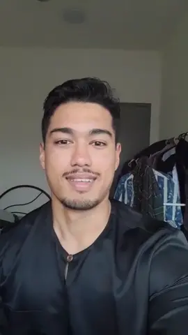 how do i look? #fyp #skintificmy #acnedryinglotion 