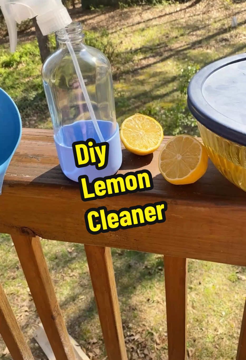 DIY all purpose cleaner that works fantastic with lemon #cleaningtips#cleanhome#DIY 