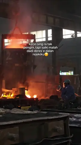 Terpaksa meninggalkan anak&istri demi sesuap nasi... #pmikorea🇮🇩♡🇰🇷 #penjuangwon🇮🇩🇰🇷 #pegawainegerisipal🇰🇷 #penjuangkluarga😍 #cahkerjo  #bismillah  #nogosari24jam 