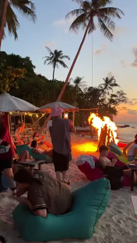 📍sunset bar #karimunjawa 