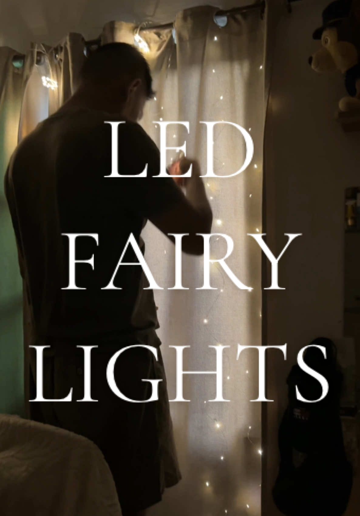 ANG GANDA NA NG AMBIANCE NG KWARTO NAMIN BECAUSE OF THIS LED FAIRY LIGHTS✨  #fairylight #ledfairylights #windowstringlight #ledlight #roomdecor #fairylights #cozyambiance 