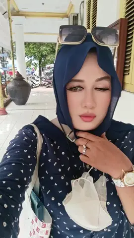 tak ada kamu cari LG Saroh 🤣🤪