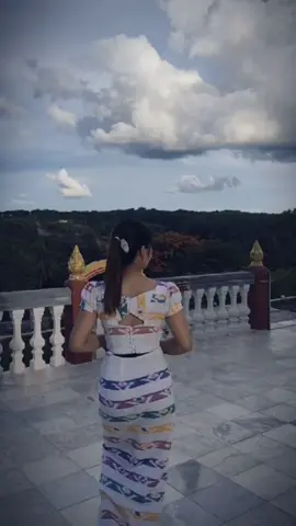#foryou #fypシ #foryoupage #tiktok #မြင်ပါများပီးချစ်ကျွမ်းဝင်အောင်လို့🤒🖤 