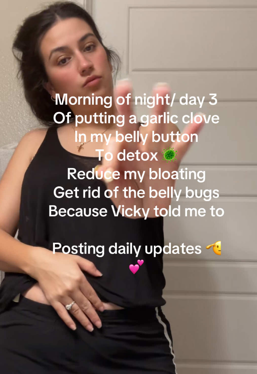 We going on this journey together posting updates daily  Detoxing to get rid of my belly bloating and the belly bugs…  As always do what’s best for you, just sharing my experience ✨🧄 #parati #detox #guthealth #momthings #bloating  The Vicky 👇 @Vicky Recetas medicinal 