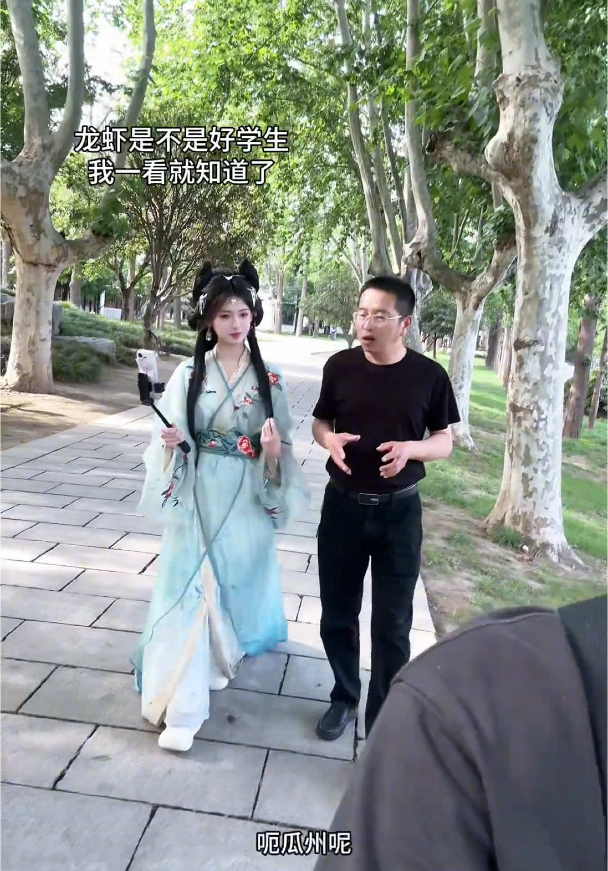 龙虾是不是好学生，我一看就知道了