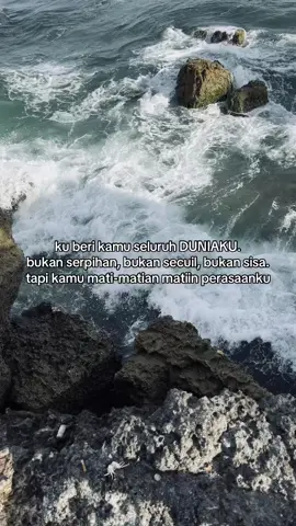 tapi mengapa aku harus menerima semua luka yang bahkan aku sendiri tidak melakukannya?