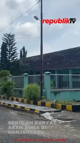 Kementerian Sosial Republik Indonesia akan meresmikan Sekolah Rakyat di Kota Banjarbaru yang mulai beroperasi pada tahun ajaran 2025-2026, sebagai bagian dari program pemerataan akses pendidikan. Program ini merupakan tindak lanjut arahan Presiden Prabowo Subianto, dengan fokus pada anak dari keluarga kurang mampu yang akan mendapat pendidikan gratis dan setara. #sekolahrakyat #prabowosubianto #banjarbaru 