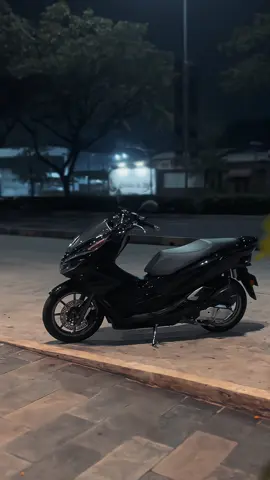 Bosen juga cinematikan sndrian  #fyppppppppppppppppppppppp#foryou#4u#masukberanda#fypjuga#pcxlokalindonesia#pcx150#djiosmo7