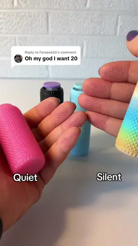Replying to @Forsee626 #click #clickstick #fidget #fidgettoys #fidgetfun #fidgettiktok #sensory #sensoryactivities #sensoryplayideas #StressRelief #spikey 