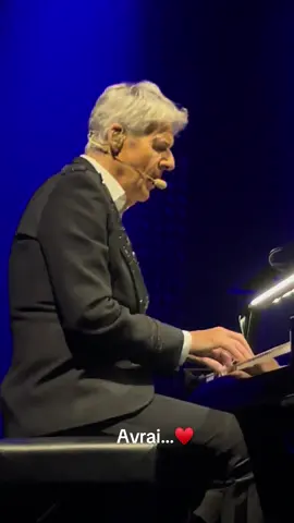 @Claudio Baglioni Official #claudiobaglioniofficial #claudiobaglioni #claudiobaglionitoktok #foryou #perte #pianodivolo #pianodivolosolotris #fyp #musicaitaliana 