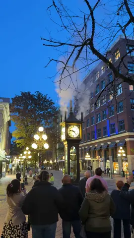 Gastown Steam Clock | Vancouver | Canada 🌿  #gastownsteamclock #vancouver #gastown #gastownvancouver #canada #downtownvancouver #k #britishcolumbia #vancity #travel #travelphotography #discoverunder #explorevancouver #vancouverbc #downtown #vancouvercanada #explorecanada #vancouverviews #ilovevancouver #streetphotography #steamclock #city #streetsofvancity  #visitvancouver #Love #instagramvancouver #bc #stanleypark #cityphotography