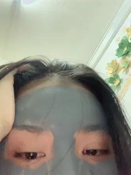 gajadi sedih liat muka sendiri