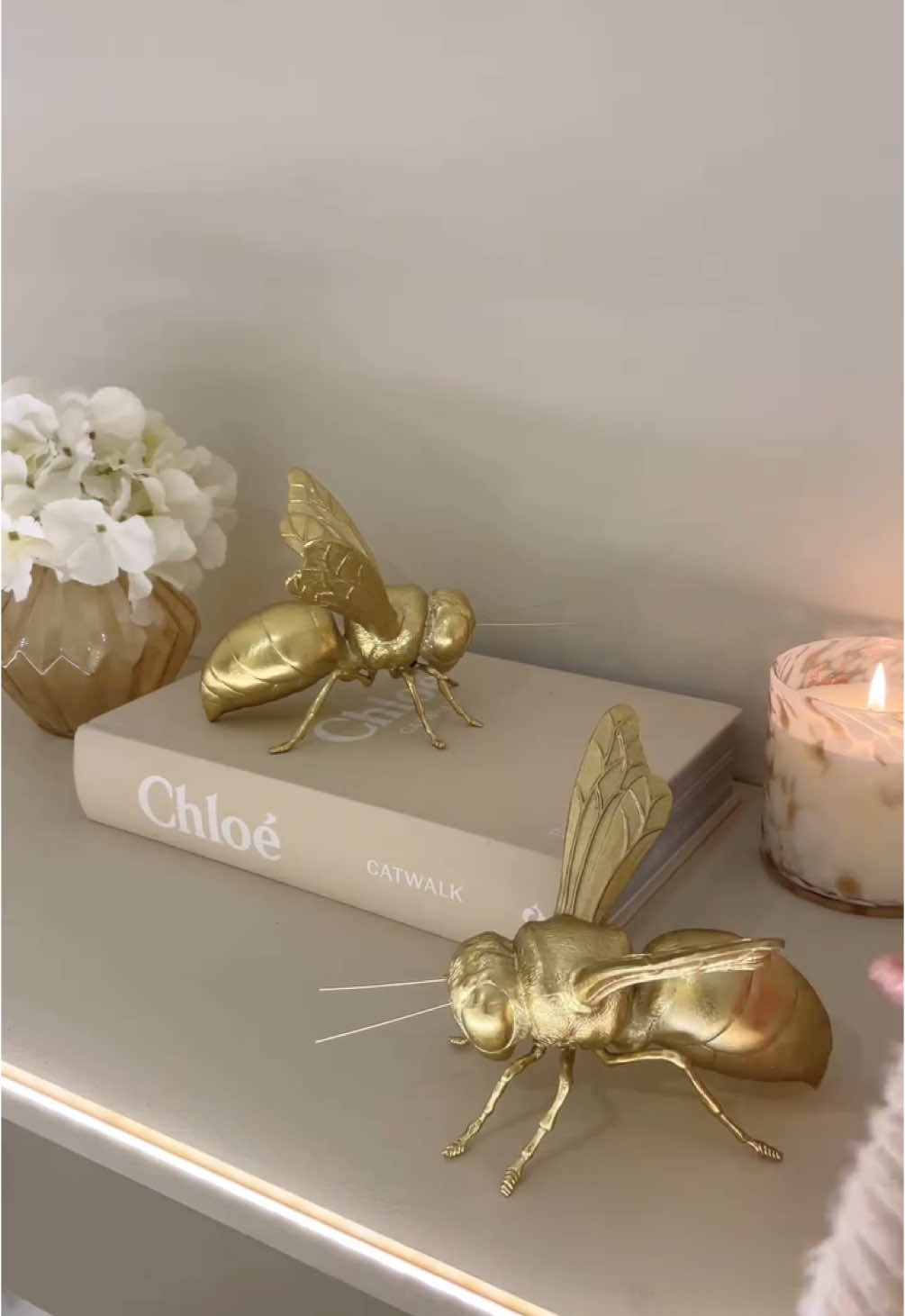 Our stunning gold decorative bee ornament ✨ Buzz into spring with style and add a touch of charm and elegance to your shelves this season 🐝 #accessories #gold #homedecor 