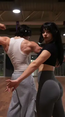 Además del progreso físico y mental también nos conocimos☺️❤️ #tiktokcouple #gymcouple #transformacionfisica #cambiofisico #superacion #gymboy #gymgirltiktok #coupletrend #GymTok #parejagoals #parejas #zyxbca 