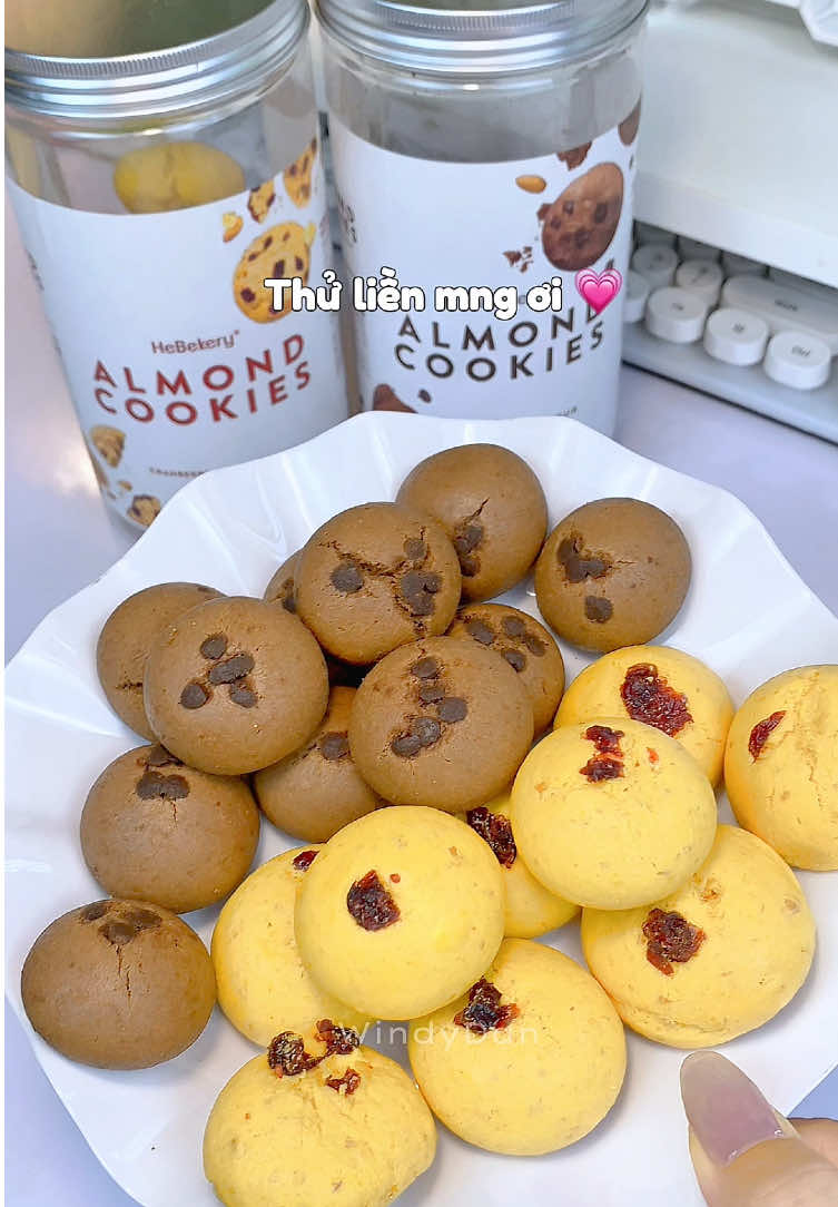 Ta nói nhai đã cái miệng qá trời 🍪🤤#banh #banhcookie #cookies #banhquy #banhquysocola #anvat #anngon #hebekery #review #muataitiktok #foryou #xuhuong #vitral #CapCut 