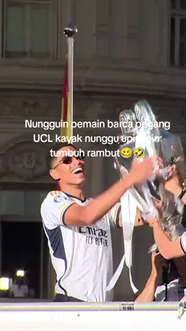 kayk nunggu Upin Ipin tumbuh rambut🤣#fypp #halamadrid🤍👑 #kingmadrid👑 