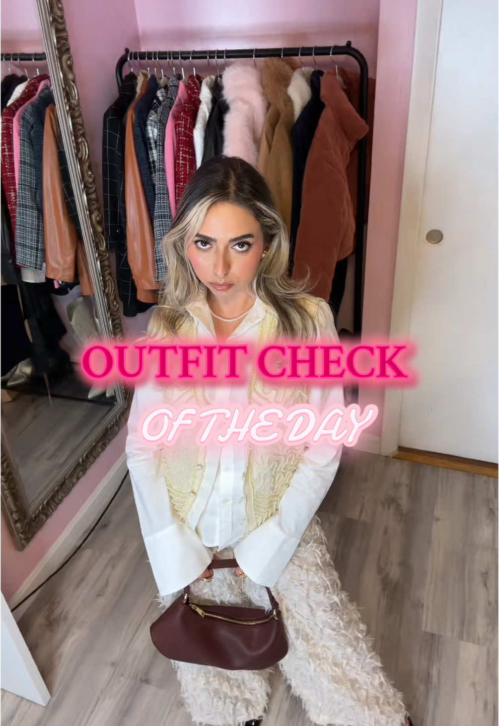 These outfit checks are sooo fun 🤩 #outfitcheck #outfitchecks #vintagevest #thiftedfinds #outfitoftheday @H&M @JW PEI 
