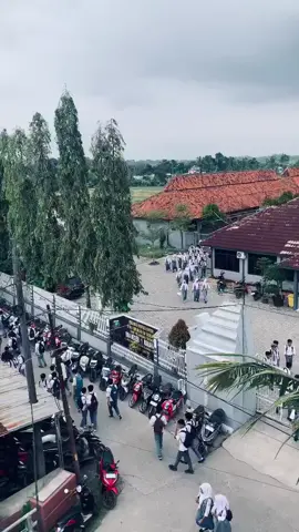 🏫 #vibessekolah #fypdong #fyp #vibespulangsekolah 