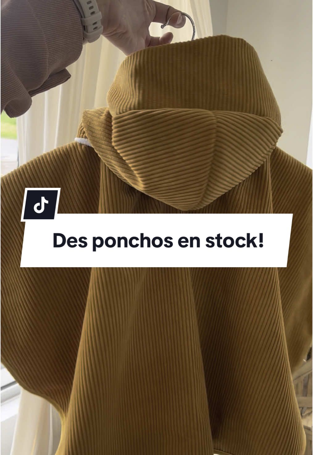 Si pour vous retirer le manteau de votre enfant à chaque fois que vous l’installez en voiture alors pensez au poncho évolutif pour bébé et enfant 😉 #poncho #ponchobebe #ponchoenfant #ponchoevolutif #ponchovoiture #ponchosiegeauto #securange #pasdemanteauenvoiture #ideecadeau #cadeaubebe #bebe2024 #bebe2025 #futuremaman #maman #papa #enceinte #hiver #automne #printemps #chaud #faitmainartisanat #faitmain 
