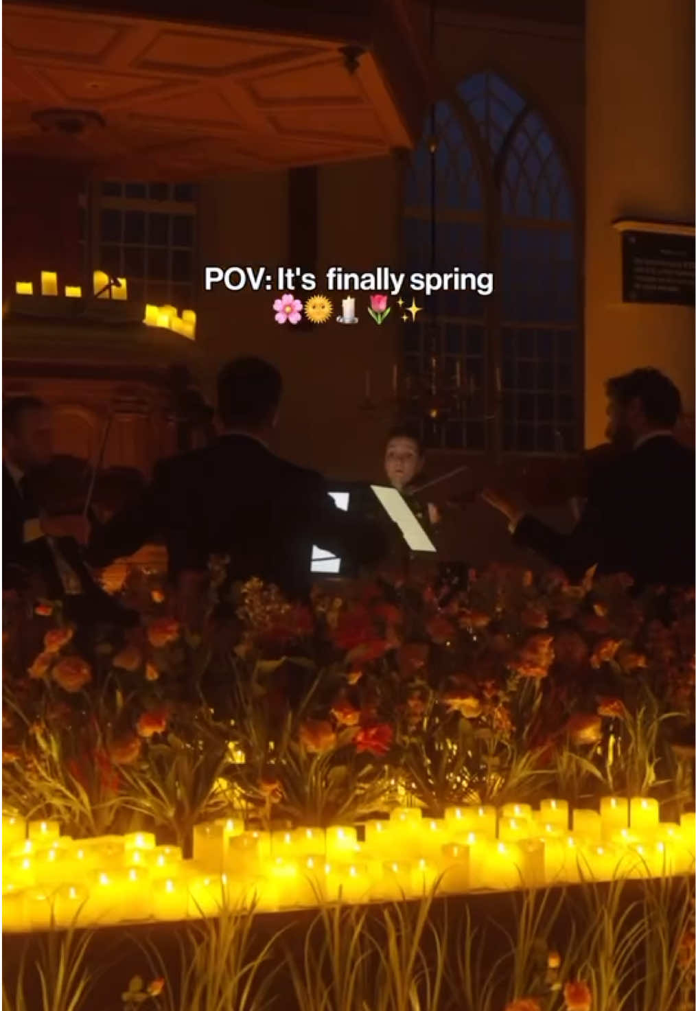 Spring is here, and it sounds like this 🎻🌸 Find the next Candlelight Concert at the LINK IN BIO! #Fever #ThingsToDo #Spring #Candlelight 