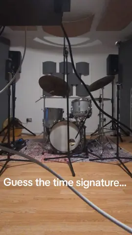 You'll never get it! Bur have a go!  #music #fyp #timesignature #guess #interactive #tellme 