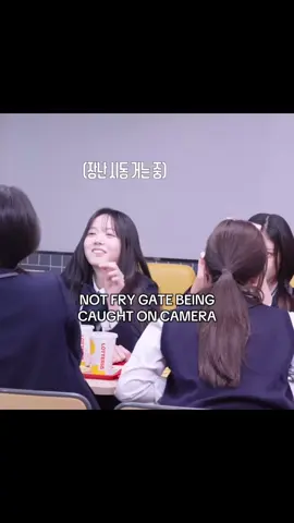 WE GOT HER BOYS . . . #chaewon #soomin #joobin #seoah #triples #areyoualive #idolofallpossibilites #edit #funny #funnyvideos #girlgroup #fyp #kpopfyp