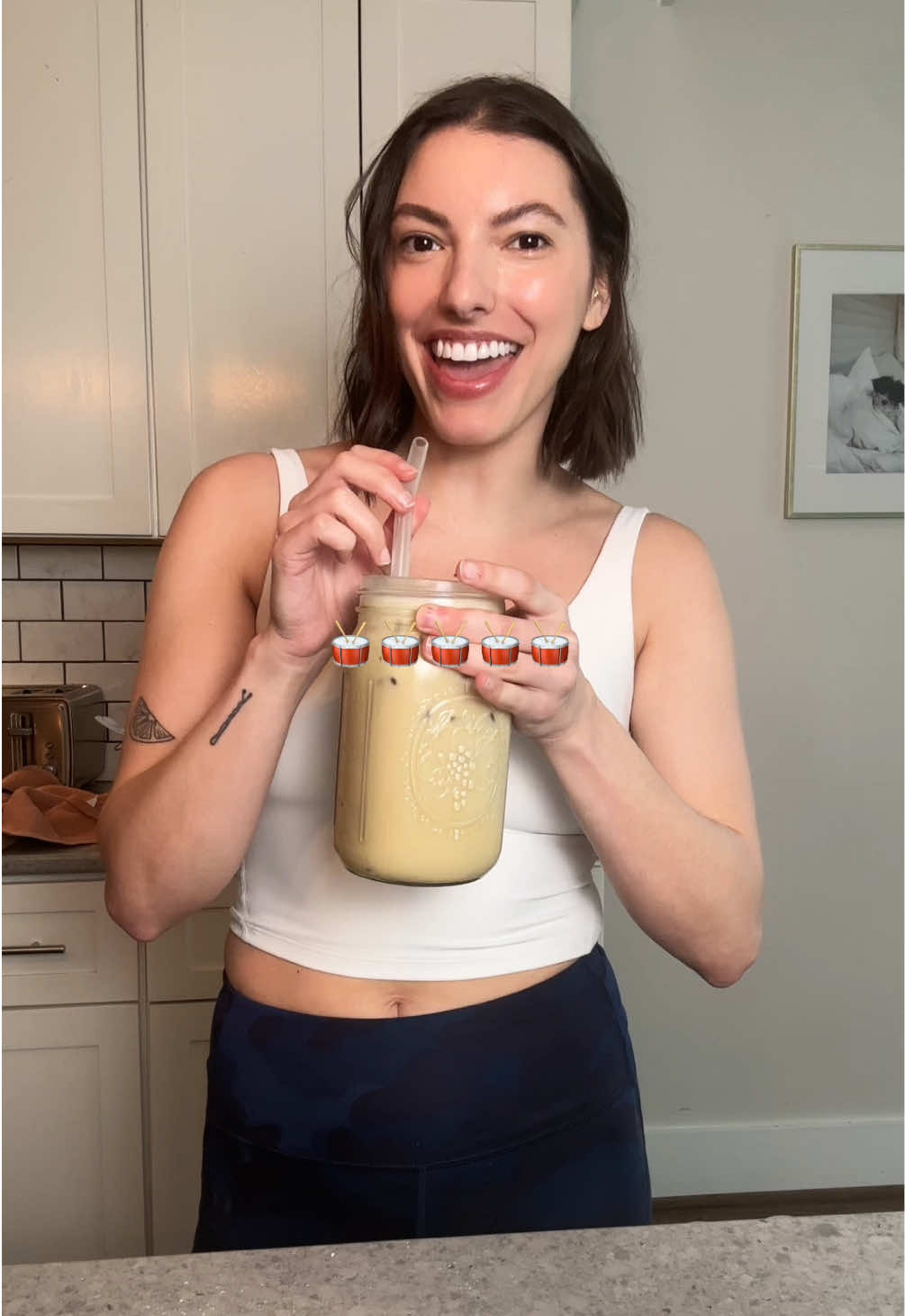High protein dirty soda recipe was a success 👏🏼  #dirtysoda #highproteinmeals #highproteinrecipes #veganprotein #olipop