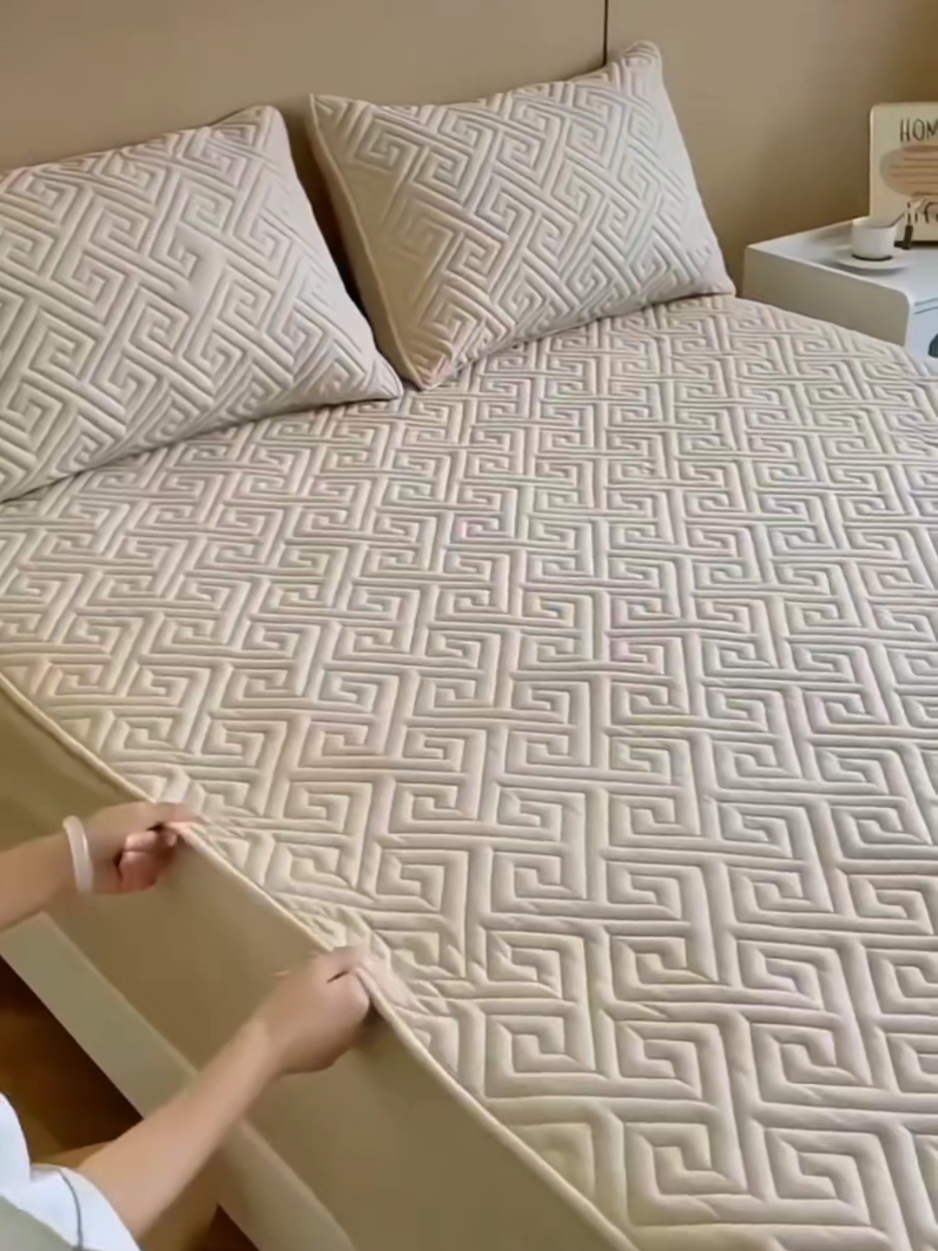 Waterproof mattress protectors  3x6 at 2000/-  4x6 at 2200/-  5x6 at 2400/-  6x6 at 2500/-  🔸️Elastic  ⭕Lipa polepole service available  We do Nationwide delivery- FREE home delivery WITHIN NAIROBI Region- 48hrs , contact us on 0703814911  Nairobi Pick up station- Superior Arcade center along Accra road-Dubois junction, 2nd floor rm. 35 (follow the logo stickers on the stairs) #kenyantiktok🇰🇪 #mattress #mattressprotector 