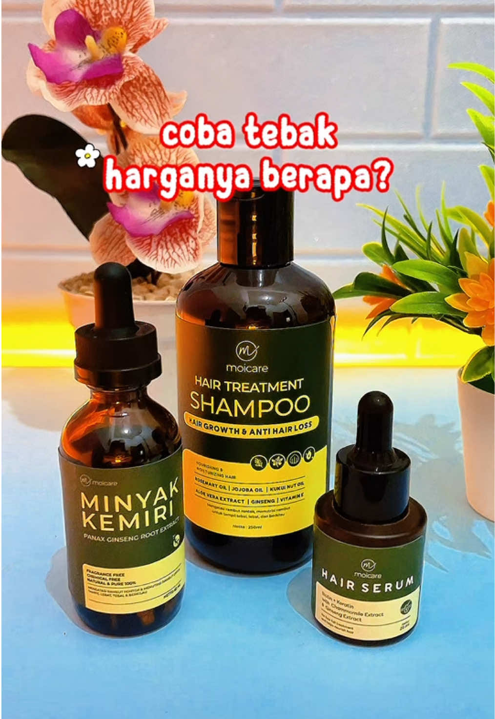 kamu wajib pake ini, mumpung lagi promo klik keranjang kuning sekarang. perawatan rambut rontok, penumbuh rambut dan pelebat rambut yang bagus dari triple combo ini, ada shampo hair treatment, ada hair serum rambut dan minyak kemiri. Cara pakai: gunakan shampo setiap kali keramas, sebelum keramas pakai minyak kemiri dan diamkan selama 10menitu, lalu bilas dengan shampo, setelah rambut kering, gunakan hair serum rambut. NOTE: keramas dan pemakaiand minyak kemiri bisa 3x seminggu, sedangkan hair serum rambut boleh setiapa hari, di pagi hari atau sore hari.  #minyakkemiri #hairserum #penumbuhrambut #pelebatrambut #perawatanrambutrontok 