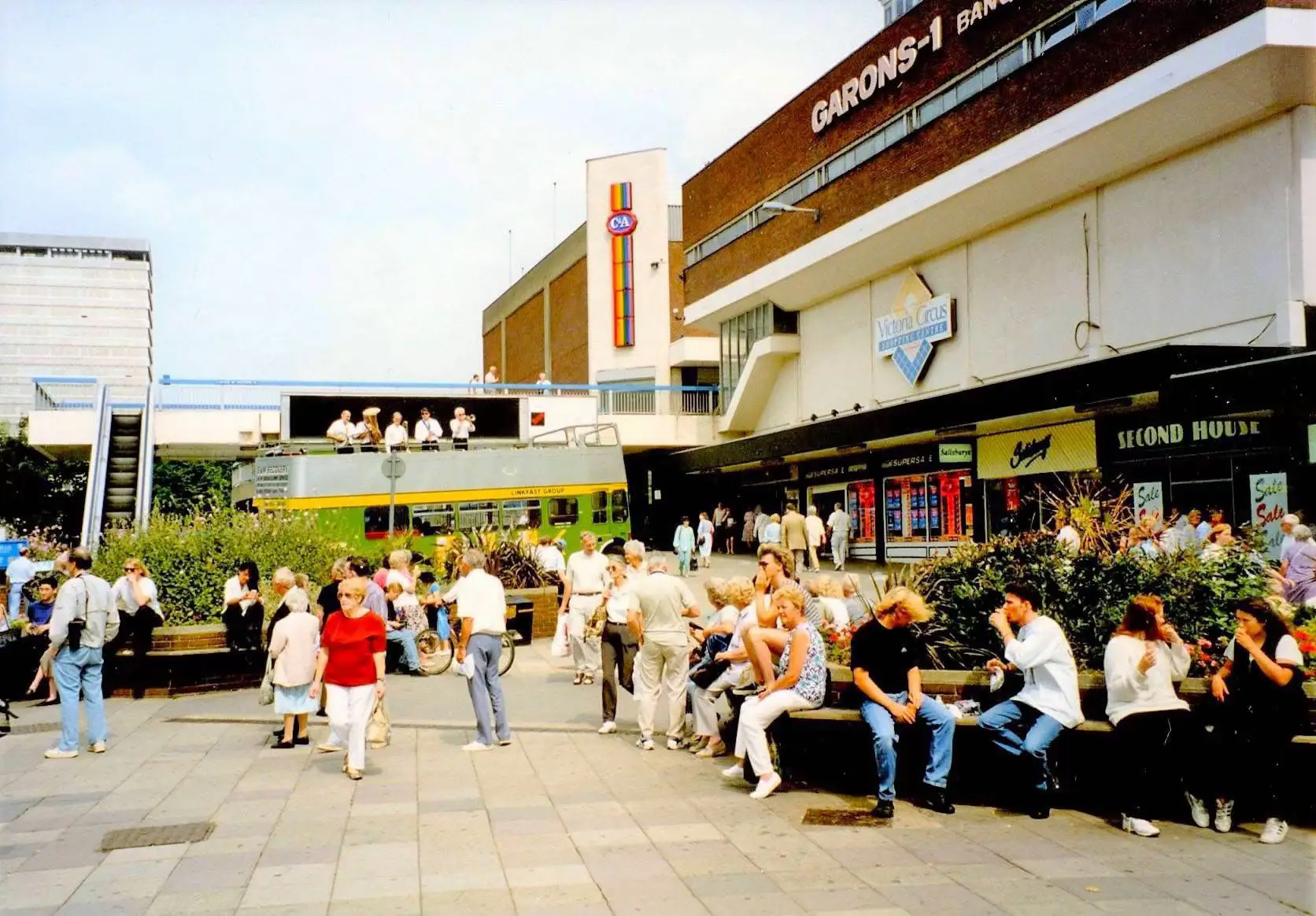 #southendhighst #woolworths #happytimes 